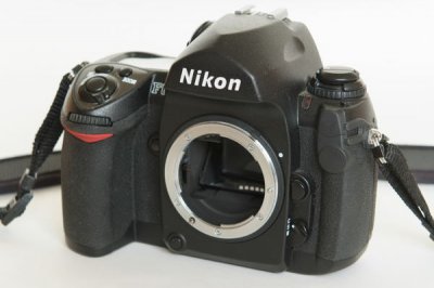 Nikon F6(2).jpg